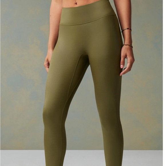 Fabletics Anywhere Motion365+ Shine High-Waisted Legging Medium NWT - Picture 2 of 12
